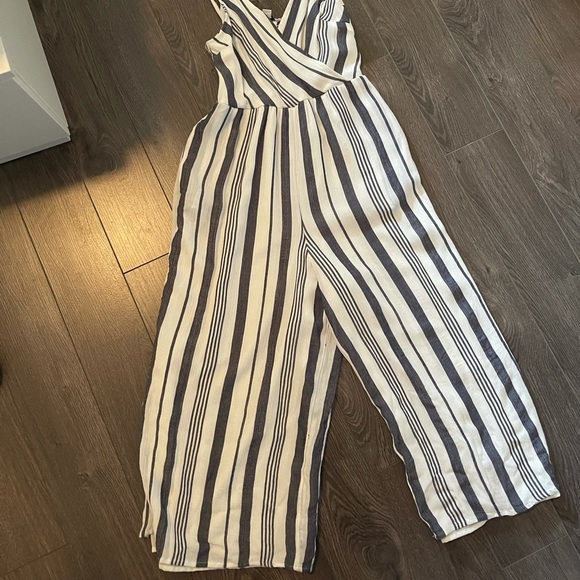 American eagle wide leg jumpsuit - Picture 1 of 3